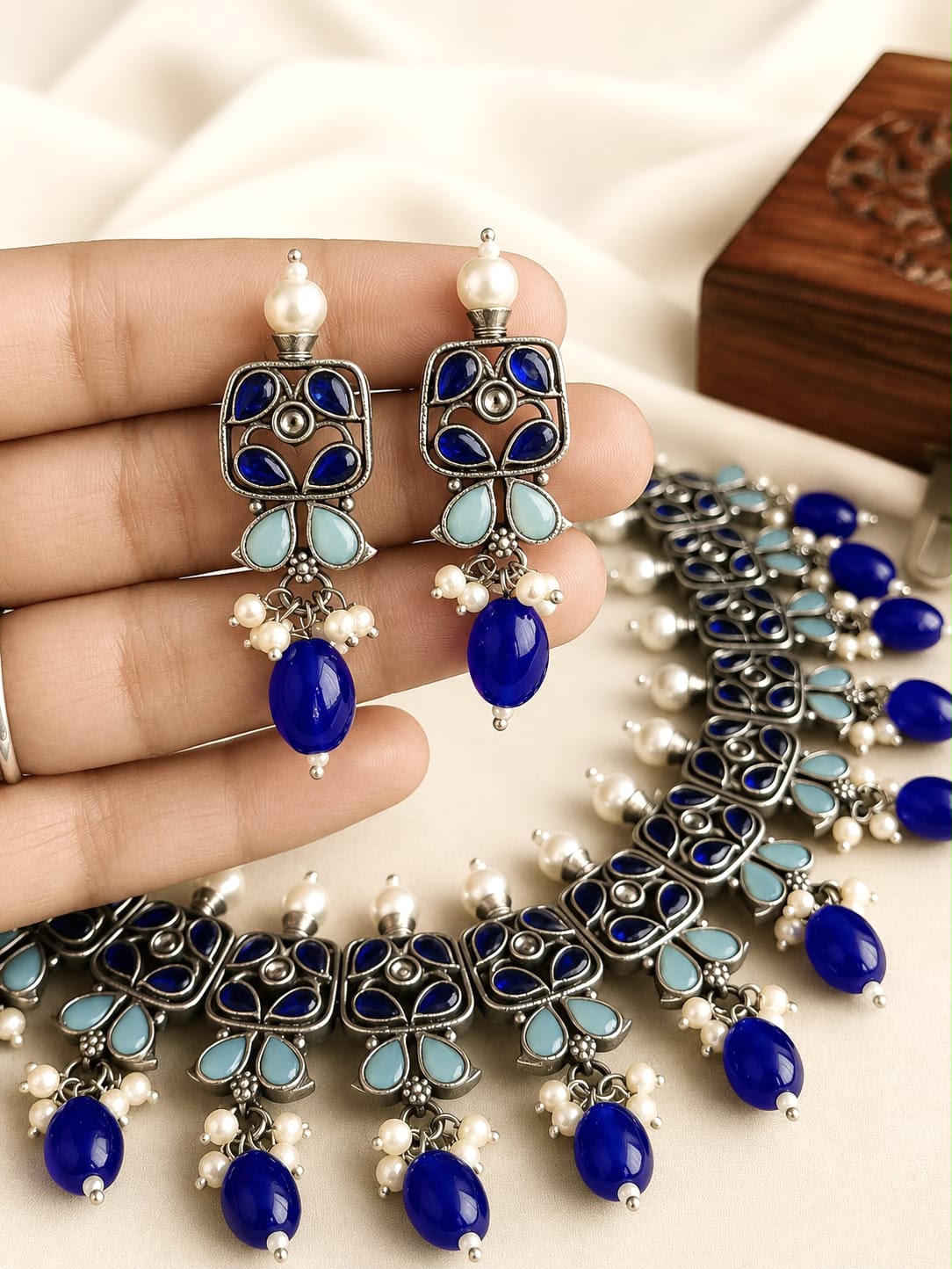 Oxidized Blue Stone & Pearl Ethnic Necklace Set