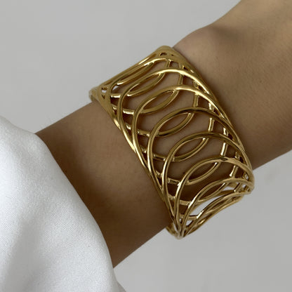 Elegant Gold Interlocking Abstract Cuff Bracelet