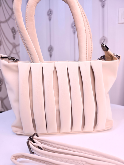 Soft body sling bag