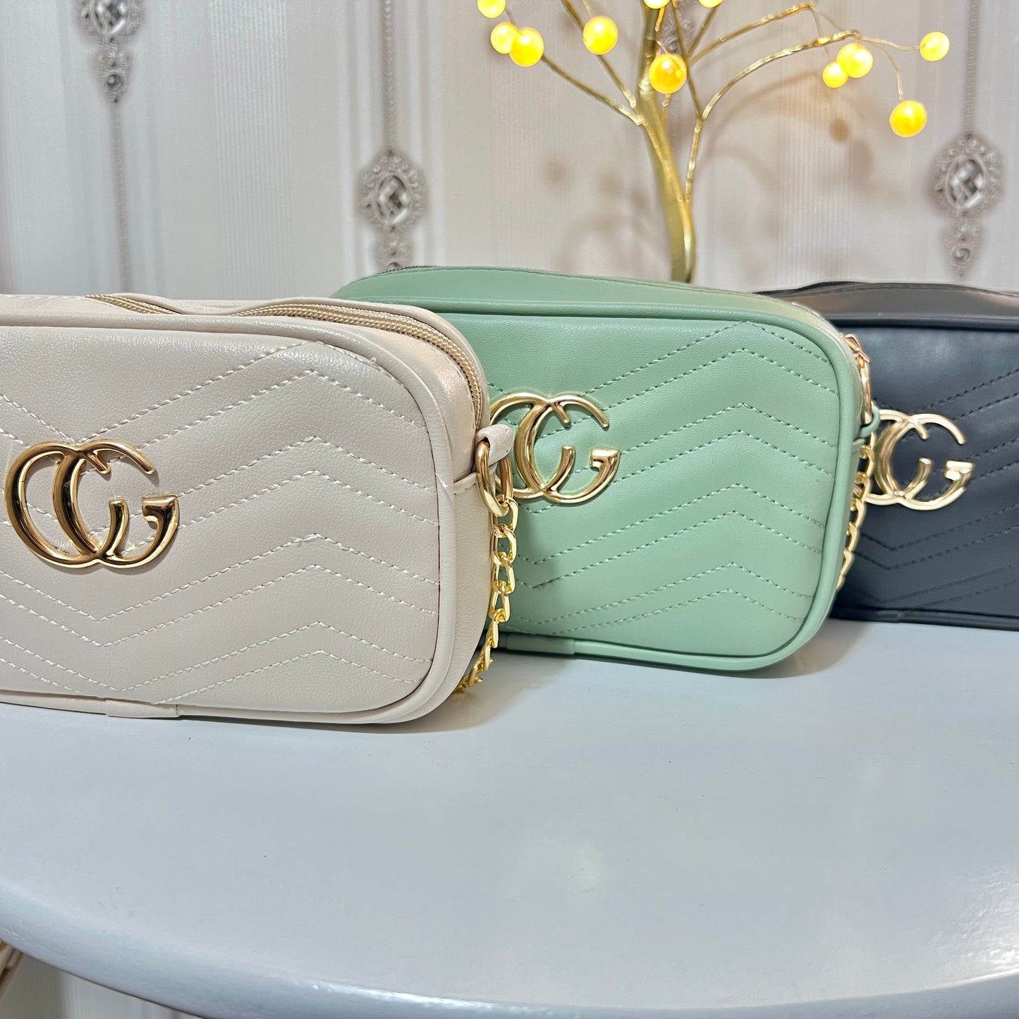 Bagmates CG Quilt Sling Bag