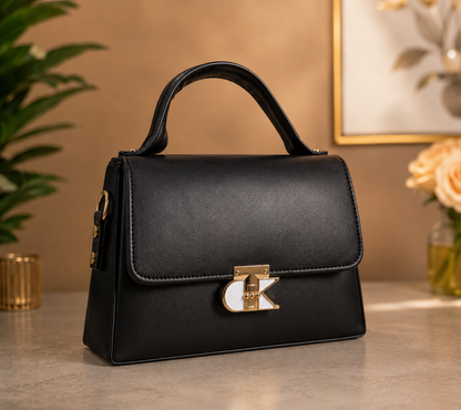 Elegant Cream Top-Handle Handbag with Distinctive Gold Clasp