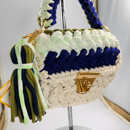 Yarn bag with sling