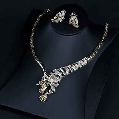 Hip Hop Gold-plated Necklace Zircon Covered Leopard Necklace Earring Bracelet Sets