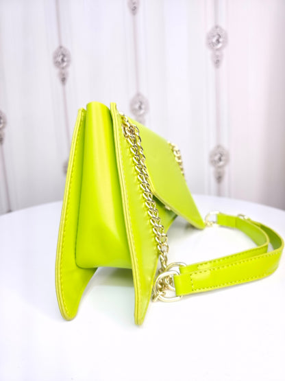 Western looks shoulder bag