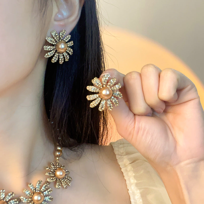 Elegant Champagne Pearl & Sparkling Flower Jewelry Set