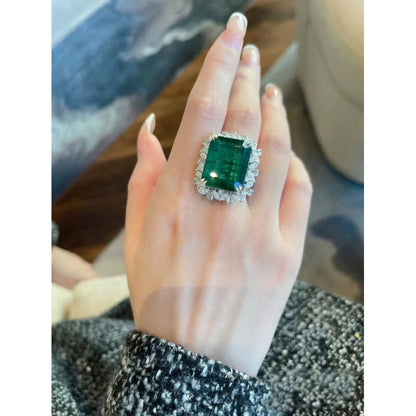 Grand Emerald & Diamond Halo Ring | Exquisite Statement Piece