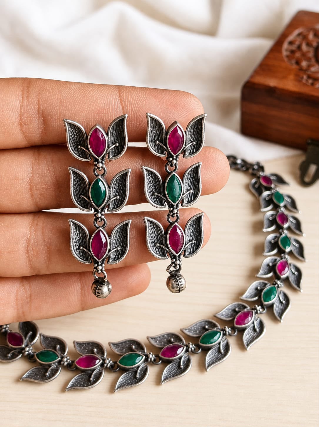 Oxidized Silver-Tone Leaf Design Necklace & Earring Set