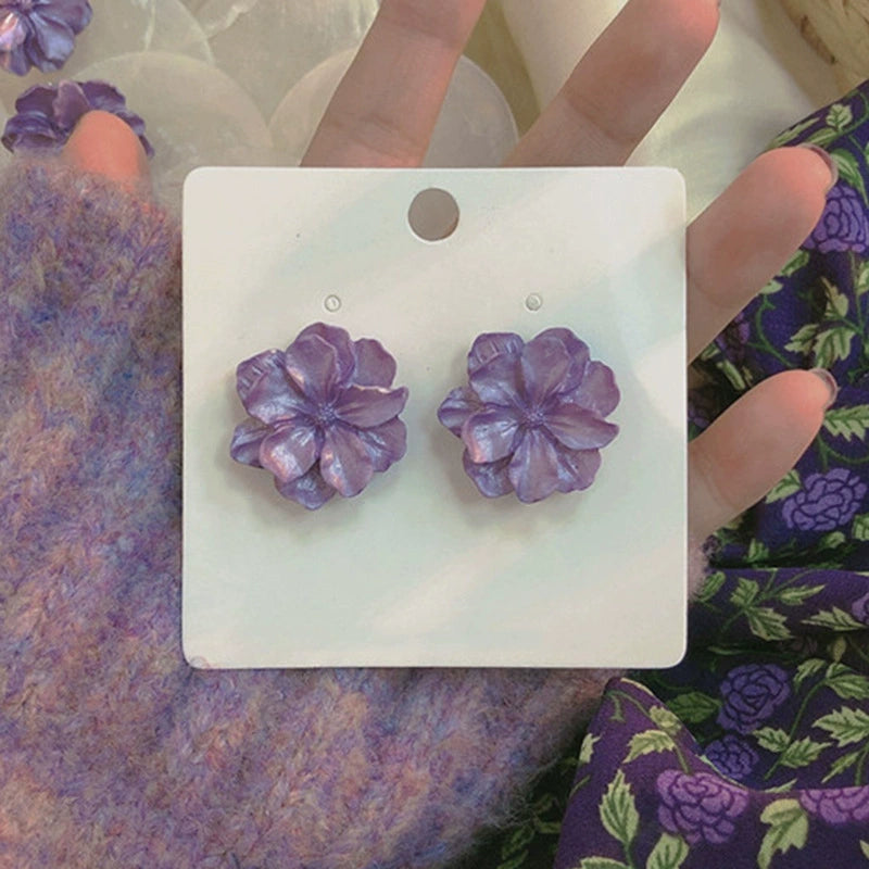 Elegant Purple Floral Stud Earrings