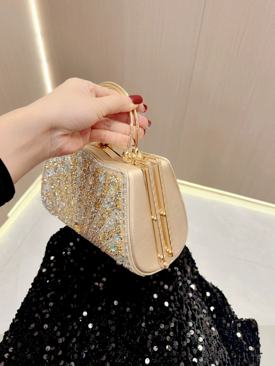 Elegant Black Rhinestone Evening Clutch Bag with Gold Handle