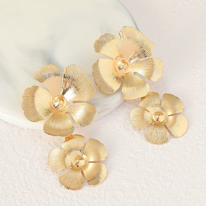 Elegant Gold Tone Petal Flower earrings