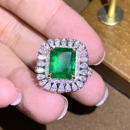 Adjustable Elegant Emerald & Diamond Halo Ring | Exquisite Gold Design