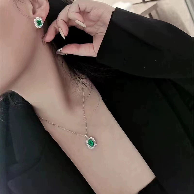 Elegant Emerald & Silver Tone Jewelry Set - 3 Pcs