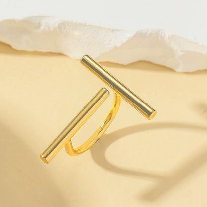Chic Gold Two-Bar Minimalist Ring