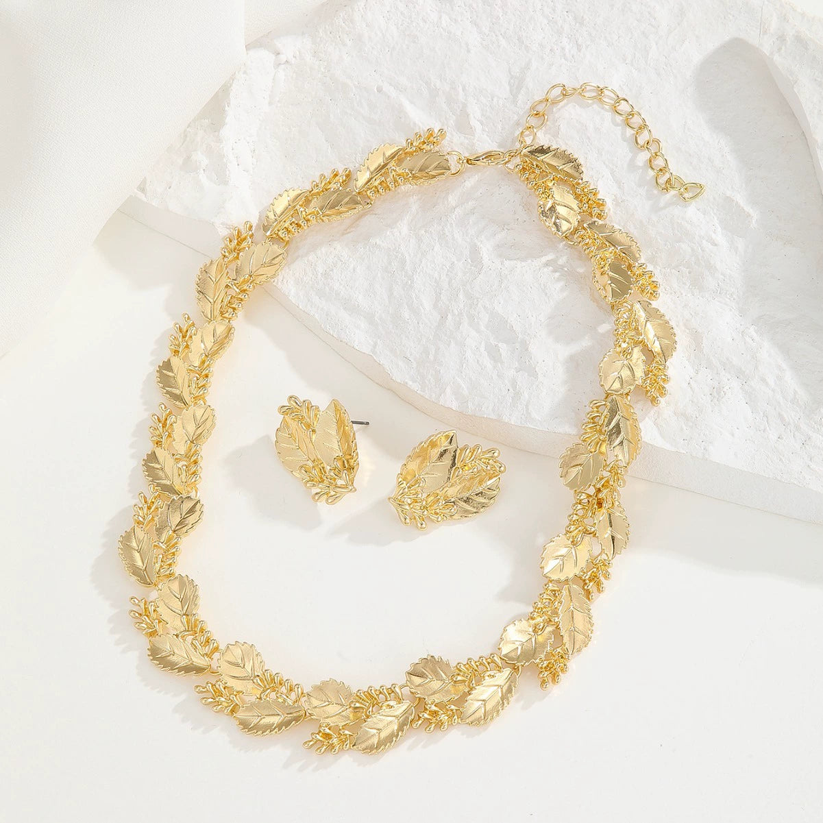 Elegant Gold-Toned Leaf Jewelry Set - Necklace & Earrings