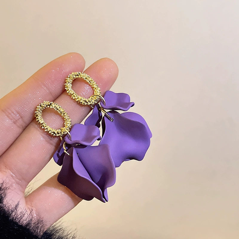 Chic Purple Petal Gold Textured Drop Dangle Earrings